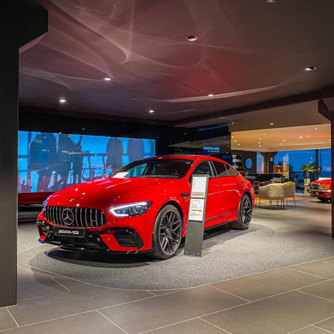Concession Mercedes Benz - Saga Piret Bâtiments pour concessions automobiles en structure métalliques